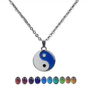 Mood Necklaces Peach Heart Love Pendant Necklace Temperature Control Color Change Necklace Stainless Steel Chain Jewellery Women - Parkwood Global